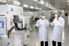 [이정동의 축적의 시간] 한국의 기술로 열어가는 원자현미경의 세계