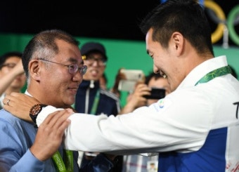 [단독]정의선·정몽규 도쿄 올림픽 참석…양궁·축구협회장 자격으로