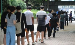 유흥주점 發 481명 나온 3~4월 재연?…전방위로 감염 확산하는 부산