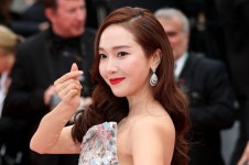 소녀시대 출신 제시카, 80억 안갚아 홍콩서 소송당했다