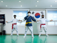 [소년중앙] 세계 무형유산에 오른 우리 전통무예 택견에 발 들여볼까