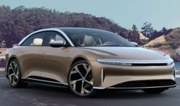 한번 충전해 837㎞…루시드 전기차, 테슬라 추월 시동