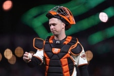 버스터 포지, 34세에 전격 은퇴 선언…MLB 충격