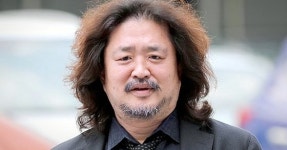 무속인 화투신명 불러낸 김어준 