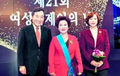 썩은김치 파문 김순자 대표 명인은 포기, 명장은 유지 왜