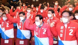 밤12시30분, 野 환호 터졌다…윤석열, 이재명에 첫 역전