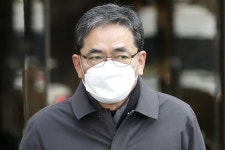 대장동 50억 로비 첫재판…곽상도 모르는 일로 인생 부정돼