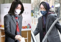 그 후드티·슬리퍼 이때도 입었네? 김건희 여사 돌려입기 패션