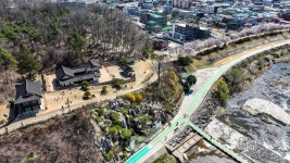 영주시, 서천 벚꽃길에 인공 구학폭포 장관