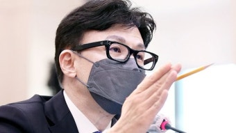 한동훈 취임 일성 “秋가 없앤 ‘여의도 저승사자’ 합수단 부활”
