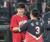 양현종, 송진우·이강철·정민철 이어 통산 150승…역대 최연소