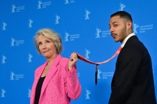 맨몸과 과감히 마주한 그녀, 63세 엠마 톰슨의 용기있는 누드 [뉴스원샷]