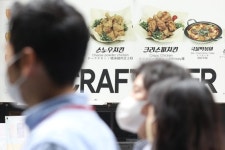 외식물가 바로 들여다보는 정부…치킨·피자부터 점검