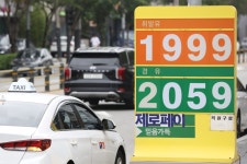 [포토타임] 경찰 버스 배치된 대우조선해양 옥포조선소