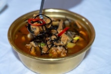 늦여름 이 섬에만 있다, 세계 유일 ‘위도상사화’