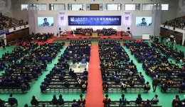서로에게, 자신에게 친절하라 서울대 졸업생 앞에 선 허준이 조언[축사 전문]