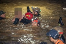 10분만에 물 찬 지하주차장 비극…경찰 68명 수사팀 꾸렸다