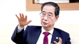 한 총리, ‘文정부 태양광 위법지원’에 “안타깝거나 유감스러운 건 분명”
