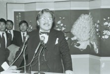 “이게 뭡니까” 유행어 남긴 보수 원로 김동길 교수 별세