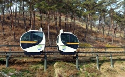 산골짜기 날아다니고, 꼬부랑길 걷고…제2 전성기 맞은 속리산 ‘말티재’[영상]