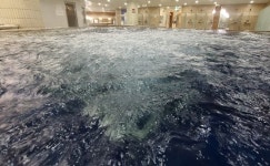 물 한 바가지로 병 싹 낫는대…1000년 이어진 전설의 온천