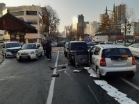 밀리던 모닝 끝내 튕겨나갔다…대구 11중 추돌 블박 영상엔