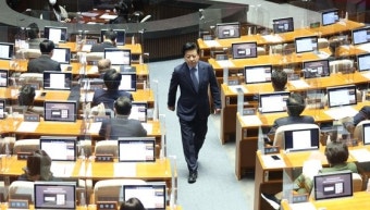 노웅래 체포안 부결에…주호영 