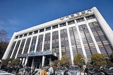 尹 사저 지킨 서초경찰서…경찰의 꽃 총경 3명 이례적 승진