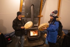 초록빛 폭죽 팡팡…11년마다 찾아오는 남다른 오로라 비밀