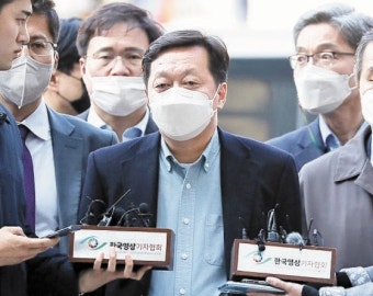 '이재명 최측근' 정진상 오늘 '대장동 뇌물혐의' 재판 시작