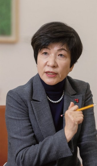 [월간중앙] 특별 인터뷰 | 길 잃은 한국 정치 향한 김영주 국회부의장의 쓴소리