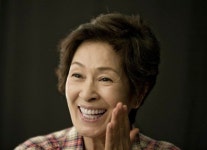 역시 혜자스럽네…돌아온 김혜자 단숨에 맥주 꺾고 대박
