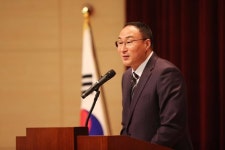 ‘육상 영웅’ 장재근, 국가대표선수촌장 취임