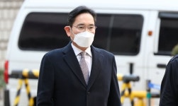 80억 받는 삼성전자 연봉킹 누구…이재용 회장 6년째 무보수