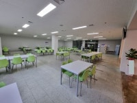 학생식당엔 어르신 가득 방학인 줄…지방대 신입생 멸종위기
