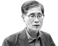 尹에 충고한 신평 훌륭한 지도자는 민중 정서 반하지 않아야