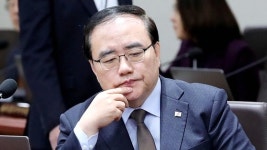 尹도 바이든 통화 때 그의 폰 썼는데...김성한 돌연 교체설, 왜