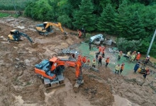 폭우 처음 아니었는데…태양광 산사태, 주범은 벌목과 흙다짐?