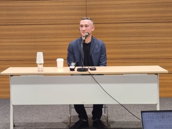 “생성AI 허위정보, 선거에 영향 우려” 머스크와 갈라 선 트위터 前 임원 [팩플]