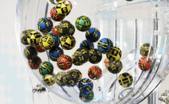 1075회 로또 1등은 9명…당첨금 29억원 잭팟 터졌다