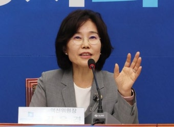 김은경 혁신위의 공천 기준…“앞뒤 다르면 X, 尹과 대결하면 O”