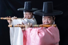 여덟살 시작한 대금, 계속 불려고 아흔 앞둔 지금도 팔굽혀펴기