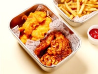 카페 일회용컵 쓰면 300원...한강공원 짜장면, 다회용기만 된다