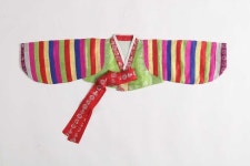 [소년중앙] 아기 돌복부터 럭셔리 브랜드까지…세계로 뻗는 색동의 매력