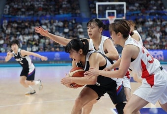 여자농구 한·일전 완패, 결승행 좌절…동메달 놓고 남북대결