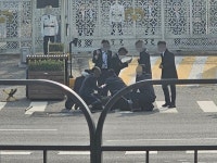 [사진] 대통령실 앞 70대 흉기난동 … 경찰 2명 부상
