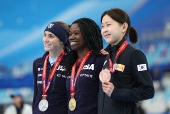 5위→7위→3위→2위, 감잡은 김민선… 빙속 월드컵 2차대회 2차 레이스 500m 은메달