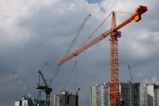 공사비 급증에 손놓은 건설업체…대형사, 정비사업 수주 반토막