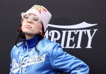 빌리 아일리시 커밍아웃 여성에 육체적으로 끌려…알지 않나