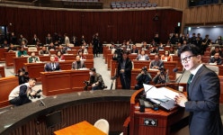 [포토타임] 갑작스런 우박에 소나기까지...7일은 다시 추워져